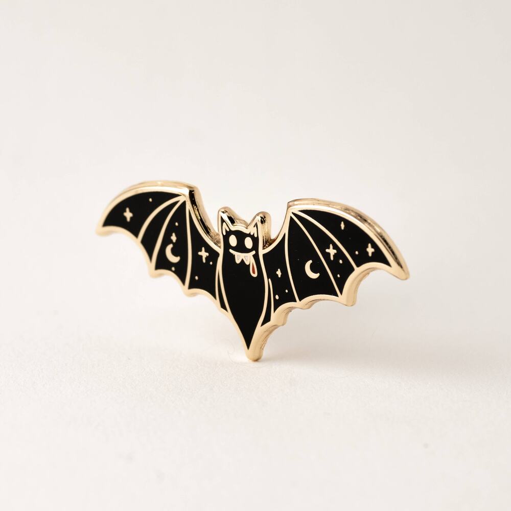 Vampire Bat Hard Enamel Lapel Pin – Gothic & Halloween